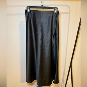Amazon Black Midi Skirt